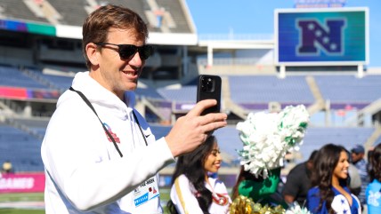 New York Giants legend Eli Manning goes viral with hilarious hip-hop freestyle that mocks Tom Brady