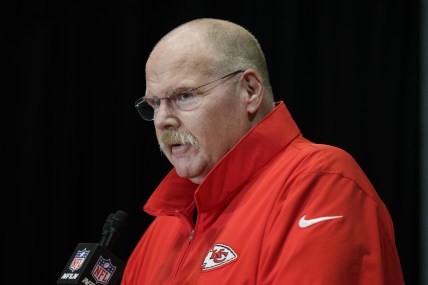 Fake Andy Reid arrives in Las Vegas in search of ‘the perfect cheeseburger’