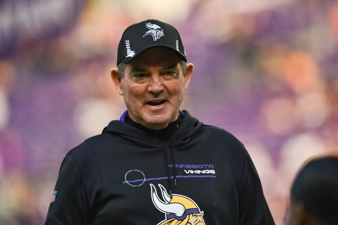 dallas cowboys could hire mike zimmer