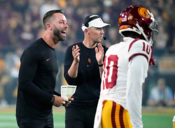 las vegas raiders' hire kliff kingsbury