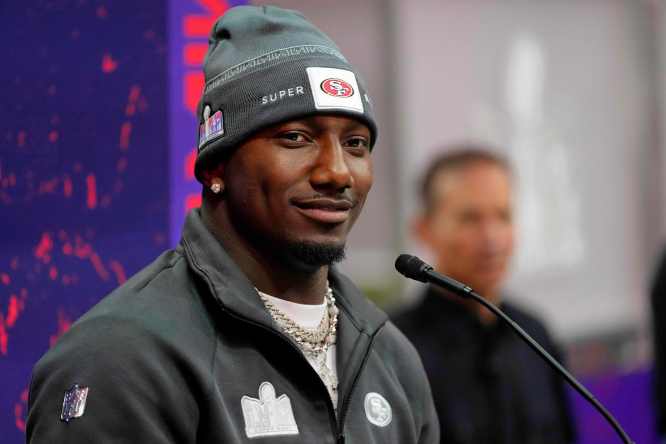 san francisco 49ers wide receiver deebo samuel