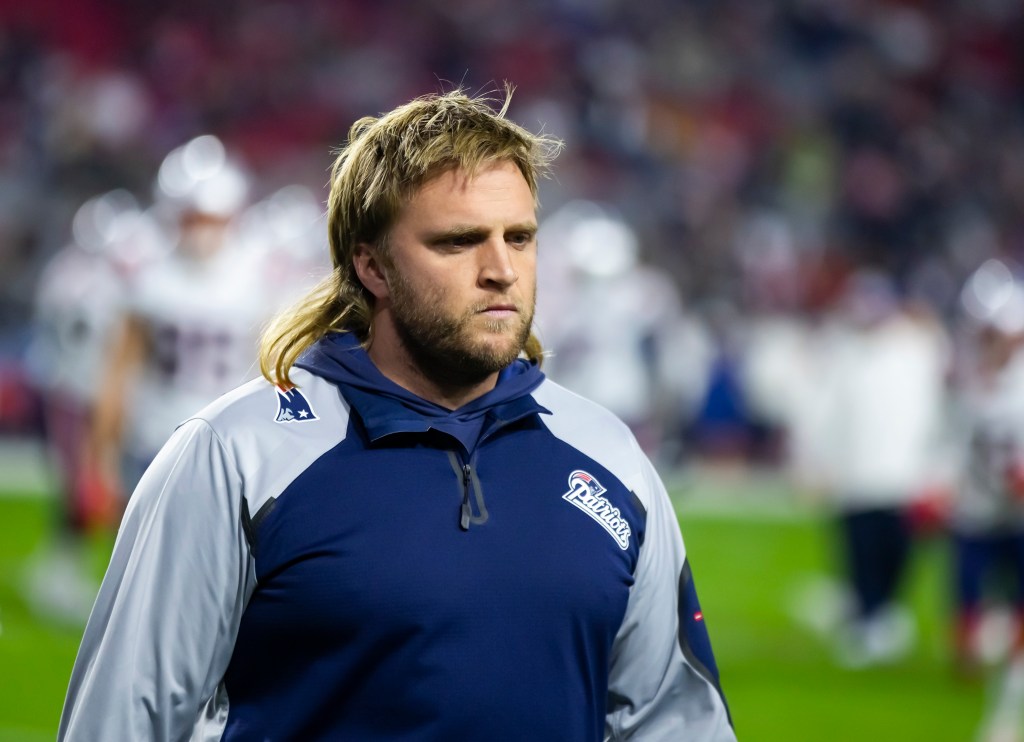 Washington Huskies to hire Steve Belichick