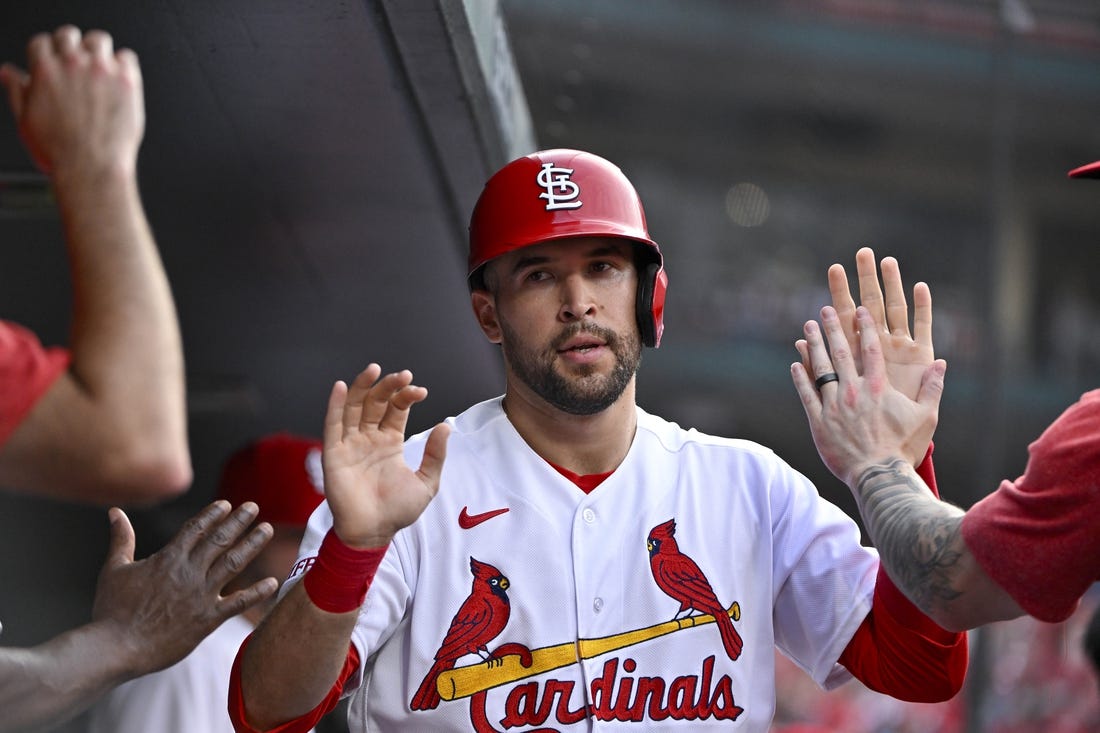 Cardinals OF Dylan Carlson (shoulder) heading to IL