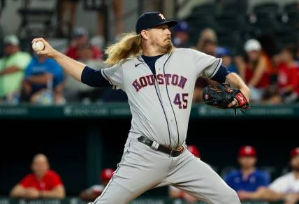 Sep 4, 2023; Arlington, Texas, USA;  Houston Astros relief pitcher Ryne Stanek (45) throws during the ninth inning against the Texas Rangers at Globe Life Field. Mandatory Credit: Kevin Jairaj-USA TODAY Sports