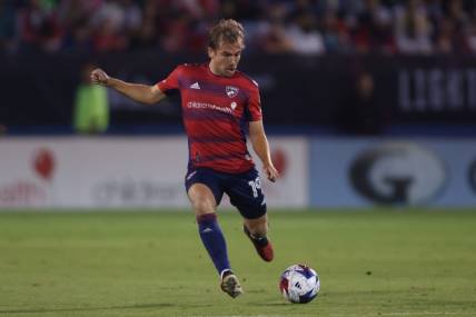 Nov 4, 2023; Frisco, Texas, USA; FC Dallas midfielder Paxton Pomykal (19) controls the ball during the first half of of game two against Seattle Sounders in a round one match of the 2023 MLS Cup Playoffs at Toyota Stadium. Mandatory Credit: Tim Heitman-USA TODAY Sports