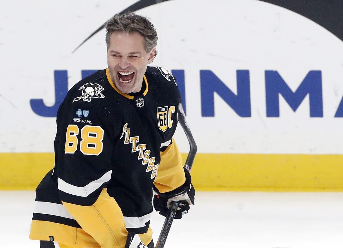 Feb 18, 2024; Pittsburgh, Pennsylvania, USA;  Pittsburgh Penguins former right wing Jaromir Jagr (68) reacts during warm-ups against the Los Angeles Kings at PPG Paints Arena. The Kings won 2-1. Mandatory Credit: Charles LeClaire-USA TODAY Sports