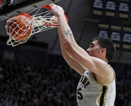 Purdue Boilermakers center Zach Edey (15) dunks the ball during the NCAA men   s basketball game against the Rutgers Scarlet Knights, Thursday, Feb. 22, 2024, at Mackey Arena in West Lafayette, Ind. Purdue Boilermakers won 96-68.