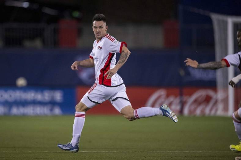 Feb 24, 2024; Frisco, Texas, USA; San Jose Earthquakes forward Preston Judd (19) in action during the game between FC Dallas and the San Jose Earthquakes at Toyota Stadium. Mandatory Credit: Jerome Miron-USA TODAY Sports