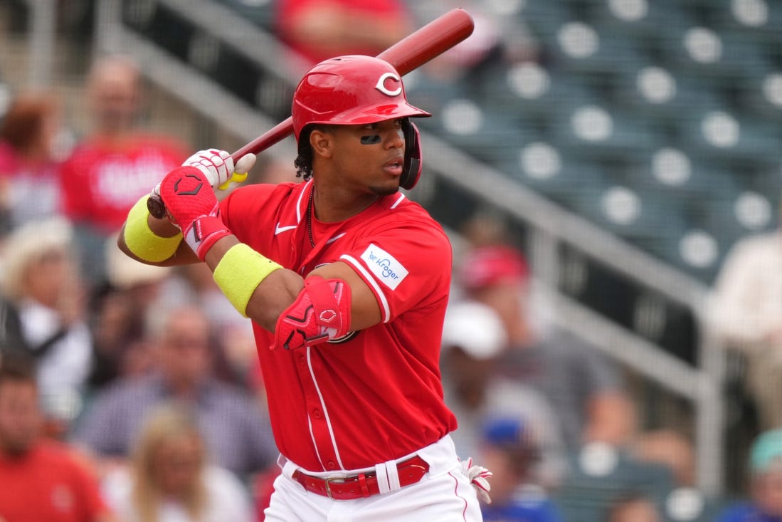 Cincinnati Reds right fielder Jose Barrero (2) at bat in the second inning during a MLB spring training baseball game against the Seattle Mariners, Monday, Feb. 26, 2024, at Goodyear Ballpark in Goodyear, Ariz.