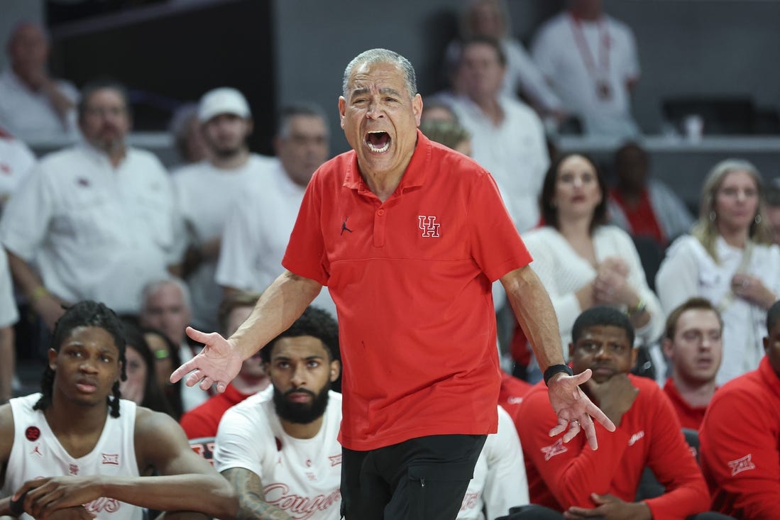 Feb 27, 2024; Houston, Texas, USA; Houston Cougars head coach Kelvin Sampson reacts during the second half against the Cincinnati Bearcats at Fertitta Center. Mandatory Credit: Troy Taormina-USA TODAY Sports