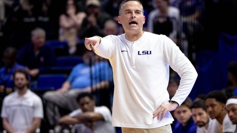 Feb 27, 2024; Baton Rouge, Louisiana, USA; LSU Tigers head coach Matt McMahon points out a play against the Georgia Bulldogs during the second half at Pete Maravich Assembly Center. Mandatory Credit: Stephen Lew-USA TODAY Sports