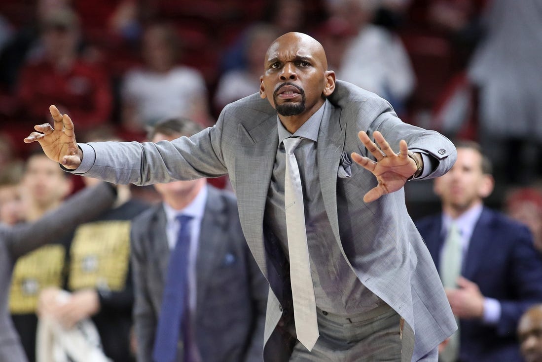 Feb 27, 2024; Fayetteville, Arkansas, USA; Vanderbilt Commodores head coach Jerry Stackhouse during the game against the Arkansas Razorbacks at Bud Walton Arena. Vanderbilt won 85-82. Mandatory Credit: Nelson Chenault-USA TODAY Sports