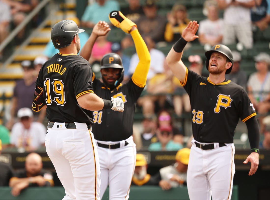 Spring training roundup: Pirates’ Henry Davis stays hot at plate