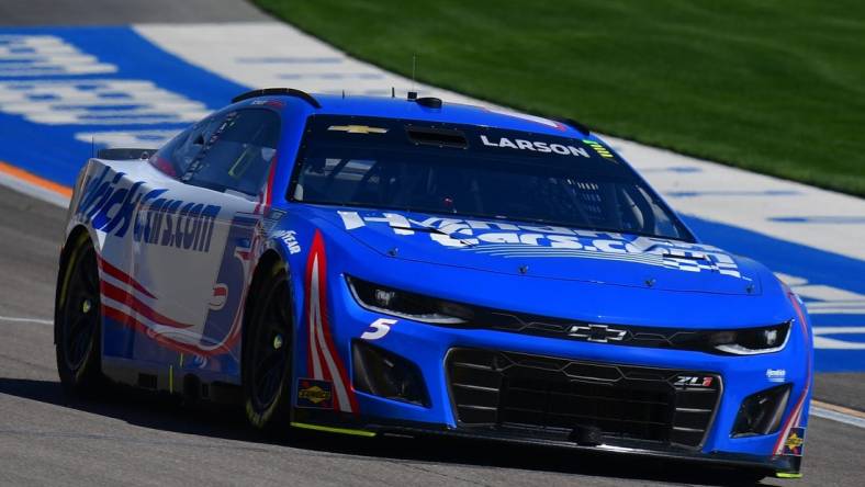 Mar 3, 2024; Las Vegas, Nevada, USA; NASCAR Cup Series driver Kyle Larson (5) during the Pennzoil 400 at Las Vegas Motor Speedway. Mandatory Credit: Gary A. Vasquez-USA TODAY Sports