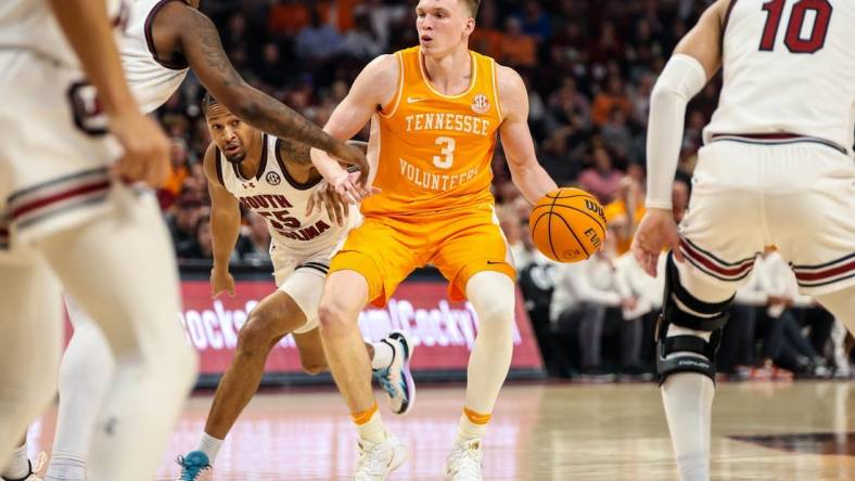 Mar 6, 2024; Columbia, South Carolina, USA; Tennessee Volunteers guard Dalton Knecht (3) drives against the South Carolina Gamecocks in the first half at Colonial Life Arena. Mandatory Credit: Jeff Blake-USA TODAY Sports