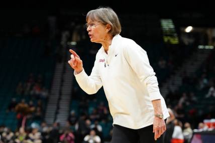 Mar 8, 2024; Las Vegas, NV, USA; Stanford Cardinal head coach Tara VanDerveer directs a player in a game against the Oregon State Beavers during the second quarter at MGM Grand Garden Arena. Mandatory Credit: Stephen R. Sylvanie-USA TODAY Sports