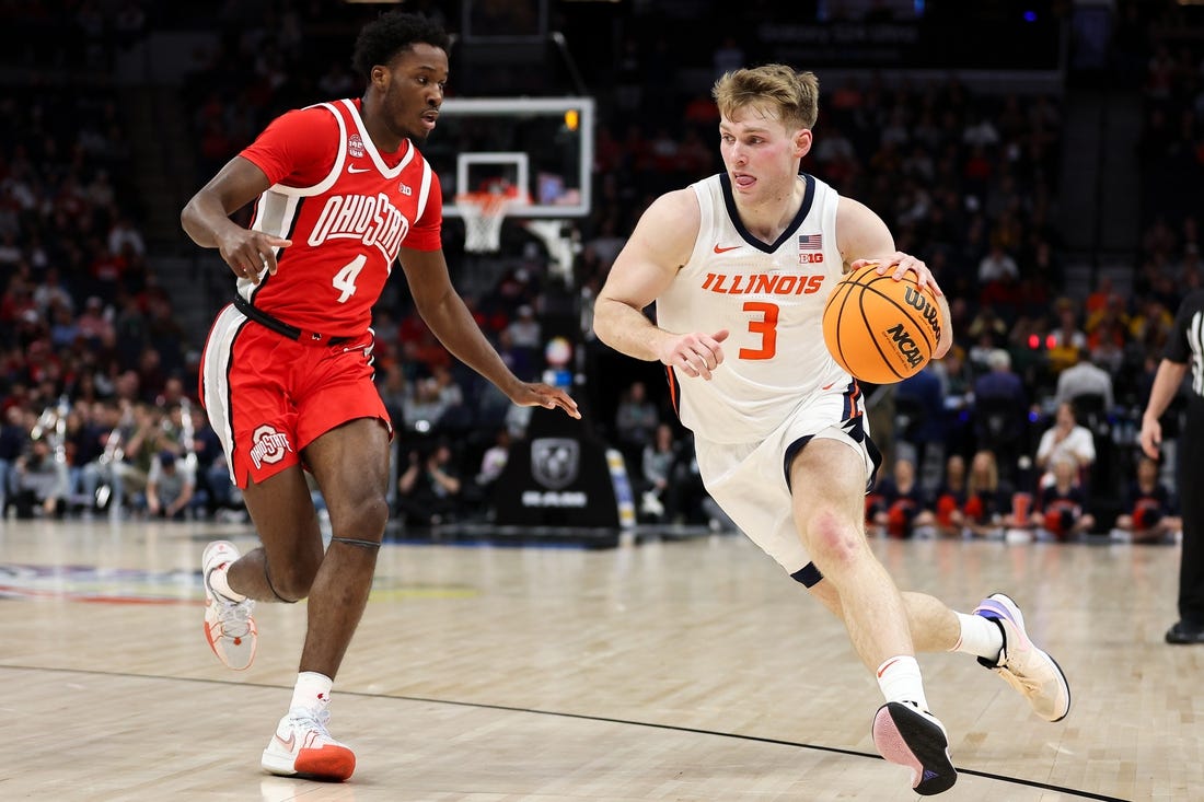 Mar 15, 2024; Minneapolis, MN, USA; Illinois Fighting Illini forward Marcus Domask (3) works around Ohio State Buckeyes guard Dale Bonner (4) during the first half at Target Center. Mandatory Credit: Matt Krohn-USA TODAY Sports