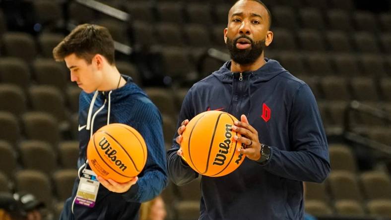 Mar 20, 2024; Omaha, NE, USA; Duquesne Dukes assistant coach Dru Joyce III talks to players during the NCAA first round practice session at CHI Health Center Omaha. Mandatory Credit: Dylan Widger-USA TODAY Sports