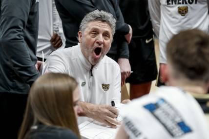 Mar 21, 2024; Pittsburgh, PA, USA; Oakland Golden Grizzlies head coach Greg Kampe reacts to a play during the second half in the first round of the 2024 NCAA Tournament at PPG Paints Arena. Mandatory Credit: Charles LeClaire-USA TODAY Sports