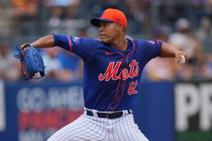 Mar 23, 2024; Port St. Lucie, Florida, USA;  New York Mets starting pitcher Jose Quintana (62) pitches in the first inning against the Houston Astros at Clover Park. Mandatory Credit: Jim Rassol-USA TODAY Sports