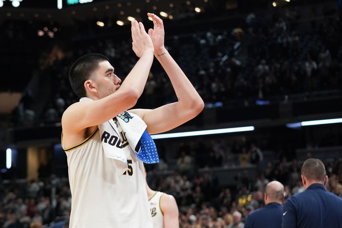 Mar 24, 2024; Indianapolis, IN, USA; Purdue Boilermakers center Zach Edey (15) thanks the fans after a victory against the Utah State Aggies at Gainbridge FieldHouse. Mandatory Credit: Robert Goddin-USA TODAY Sports