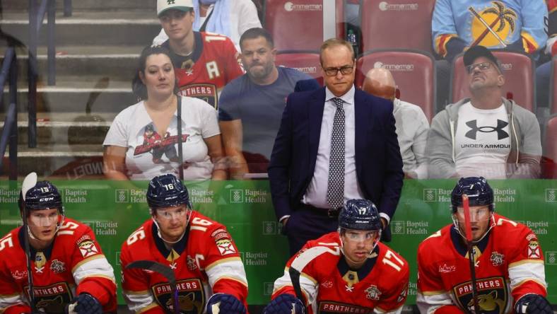 Mar 28, 2024; Sunrise, Florida, USA; Florida Panthers head coach Paul Maurice looks on from the bench against the New York Islanders during the third period at Amerant Bank Arena. Mandatory Credit: Sam Navarro-USA TODAY Sports