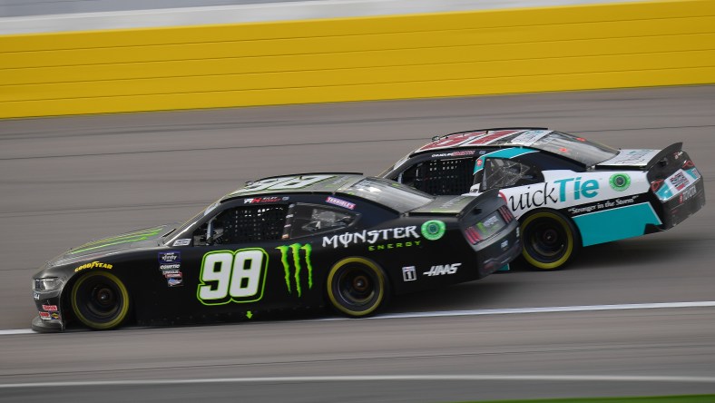 NASCAR Xfinity: LiUNA 300