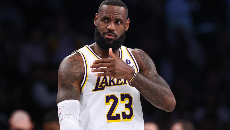 LeBron James, Los Angeles Lakers