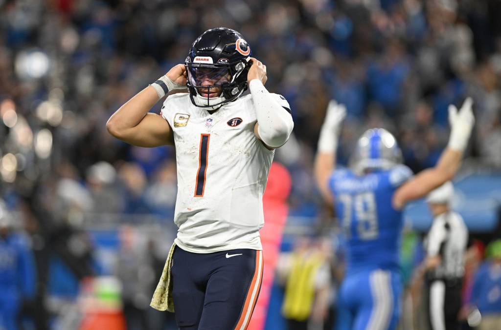 Chicago Bears quarterback Justin Fields