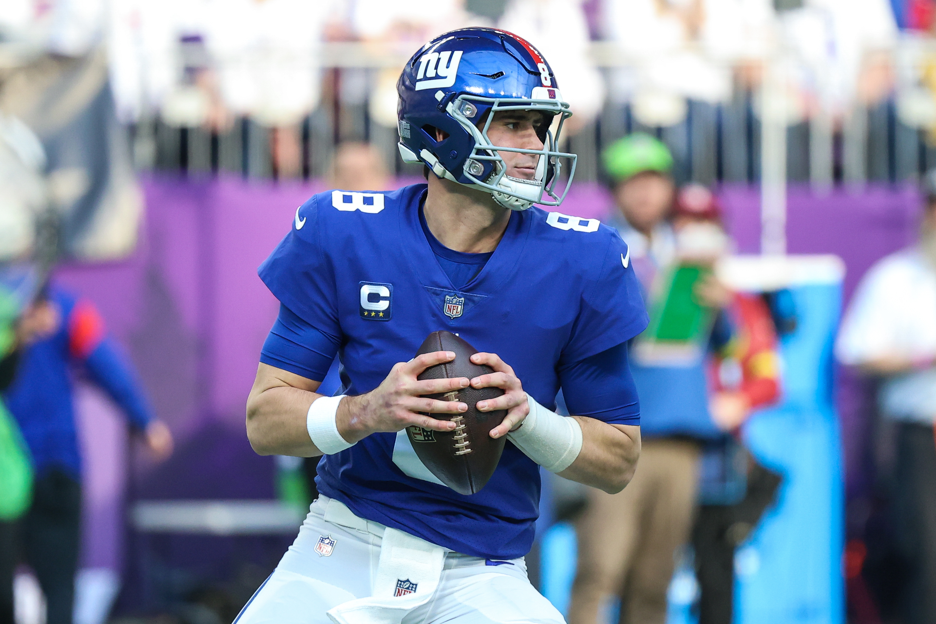 New York Giants reportedly 'contemplating' moving on from Daniel Jones in  2024 for this reason