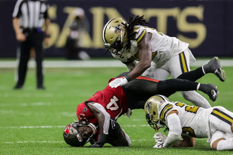 New Orleans Saints 'pushing to find a trade partner' for two Pro Bowl