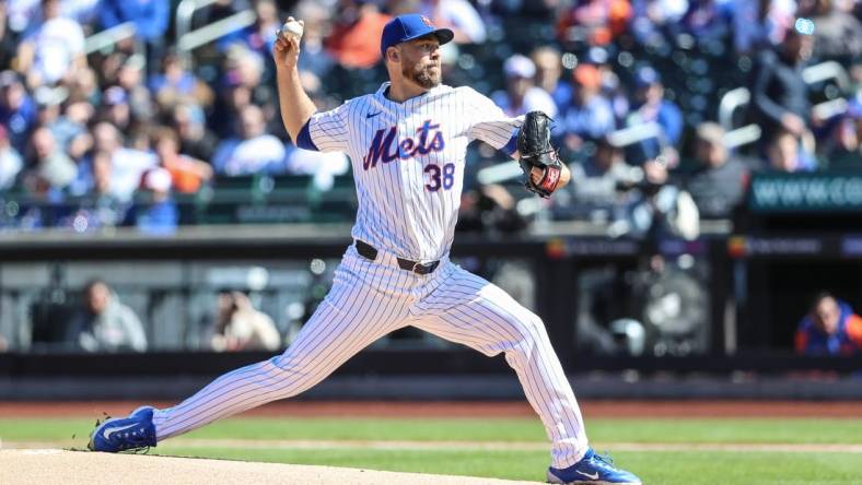 Mar 31, 2024; New York City, New York, USA;  New York Mets starting pitcher Tylor Megill (38) pitches in the first inning against the Milwaukee Brewers at Citi Field. Mandatory Credit: Wendell Cruz-USA TODAY Sports