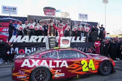 The stars align on eclipse week for Byron, Hendrick for meaningful Martinsville win