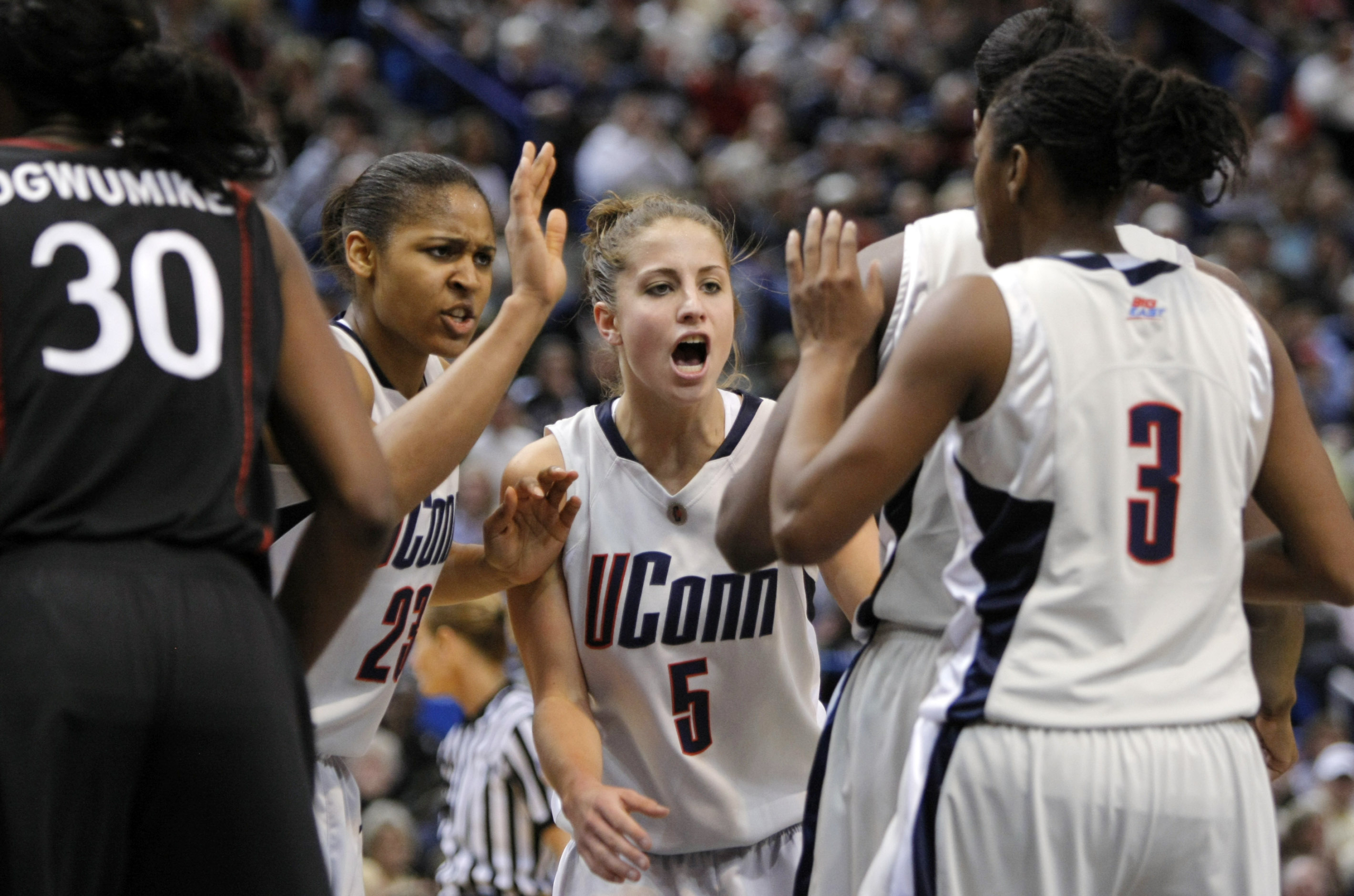 undefeated national champions in women