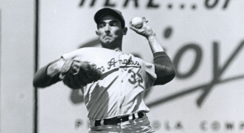 Sandy Koufax Top 10 greatest pitchers of the modern era MLB
