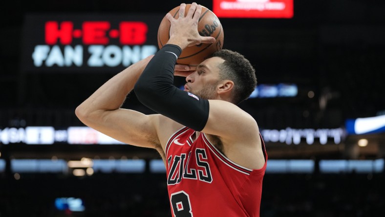 NBA: Chicago Bulls at San Antonio Spurs