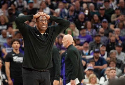 Sacramento Kings head coach Mike Brown will reportedly be in a win-big-or-go position in 2024-25 season