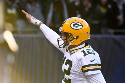 Former Packers receiver blasts Aaron Rodgers for past treatment