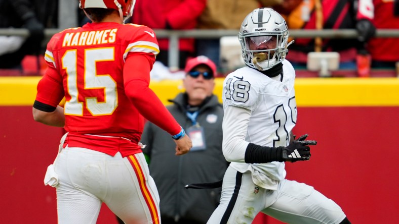 Raiders Chiefs Black Friday