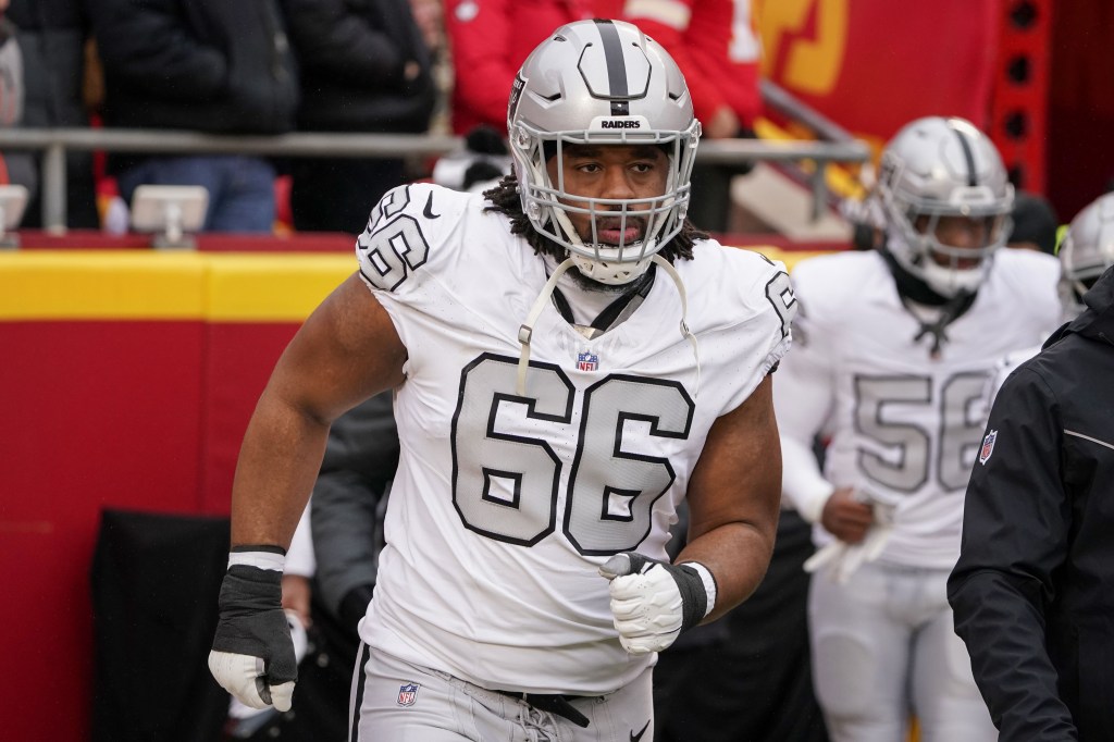 NFL: Las Vegas Raiders at Kansas City Chiefs