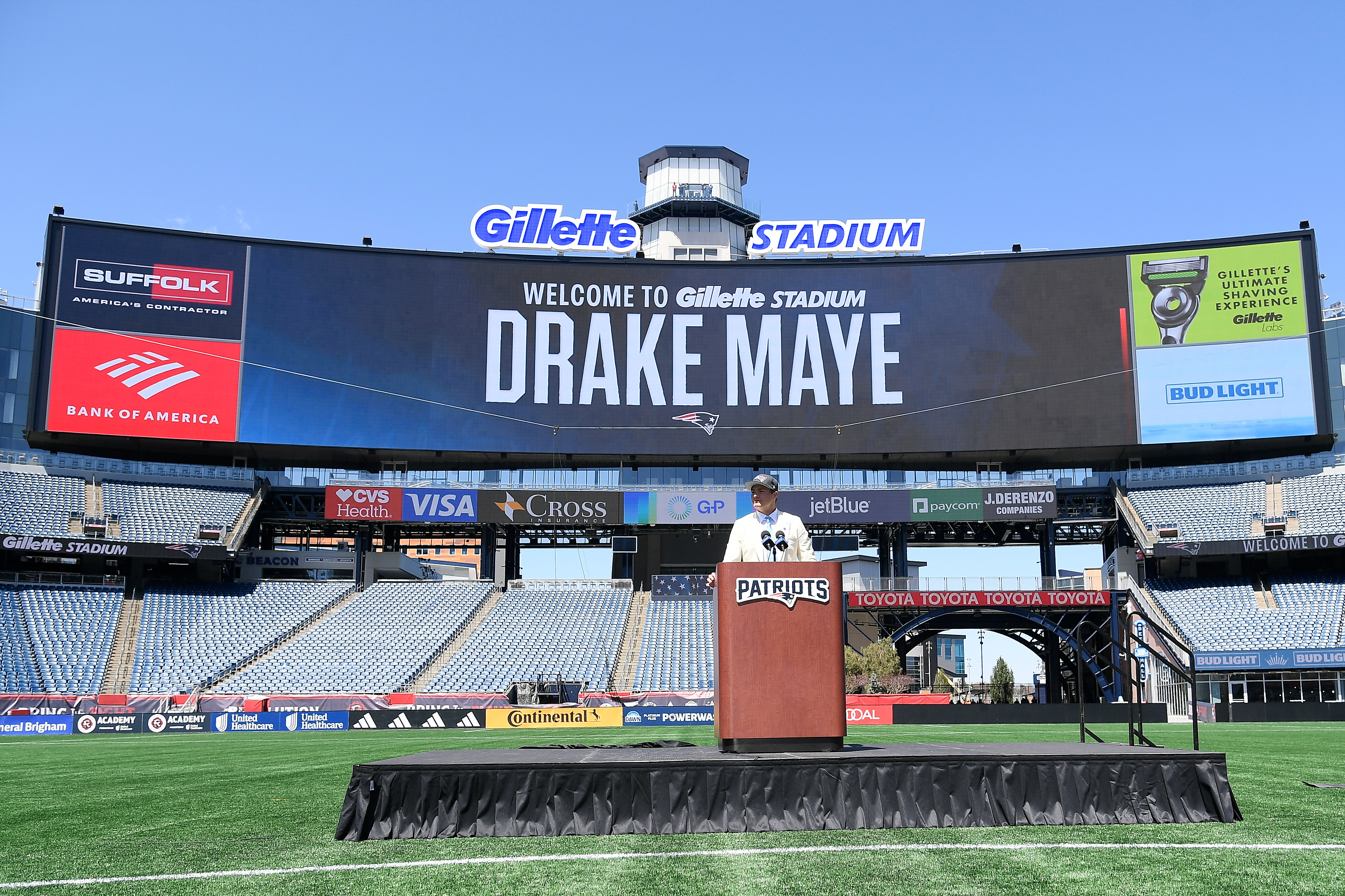 New England Patriots quarterback Drake Maye