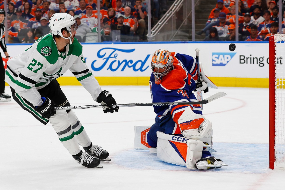 NHL: Stanley Cup Playoffs-Dallas Stars at Edmonton Oilers