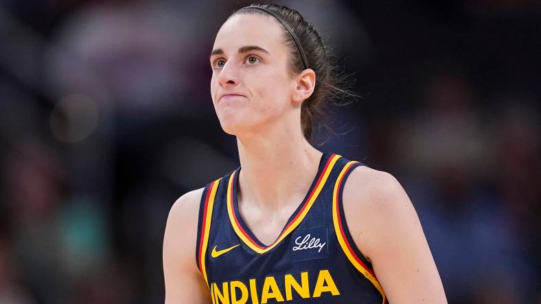 Caitlin Clark, Indiana Fever