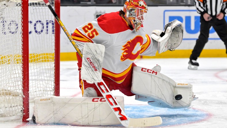 NHL: Calgary Flames at Los Angeles Kings