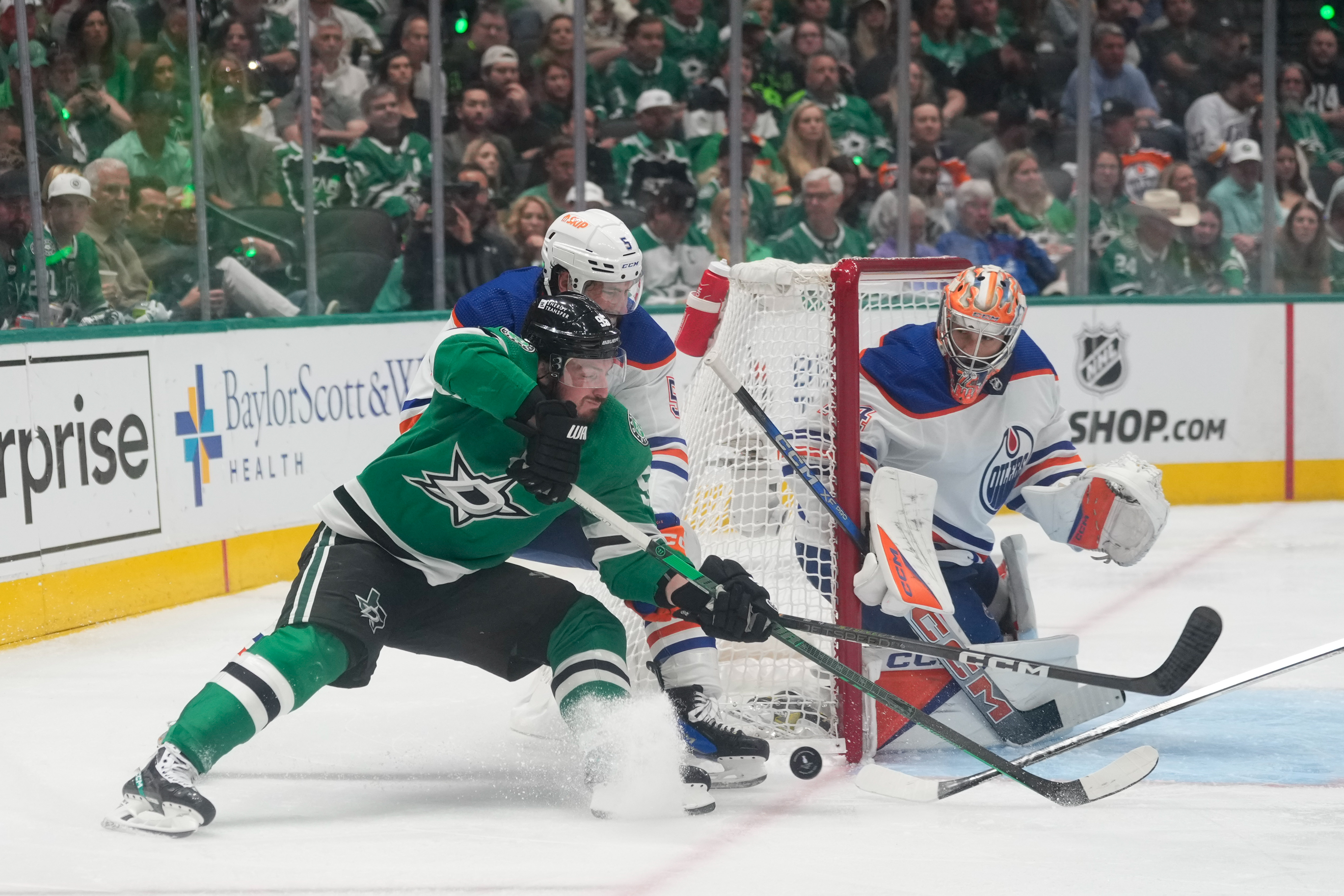 NHL: Stanley Cup Playoffs-Edmonton Oilers at Dallas Stars