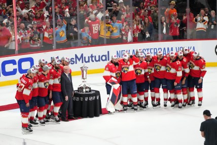 Panthers change NHL playoff strategy, refuse to touch Prince of Wales Trophy