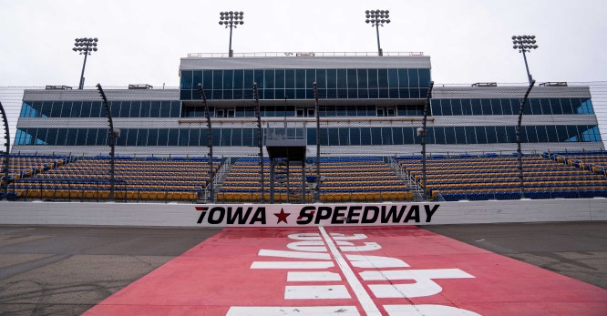 iowa speedway