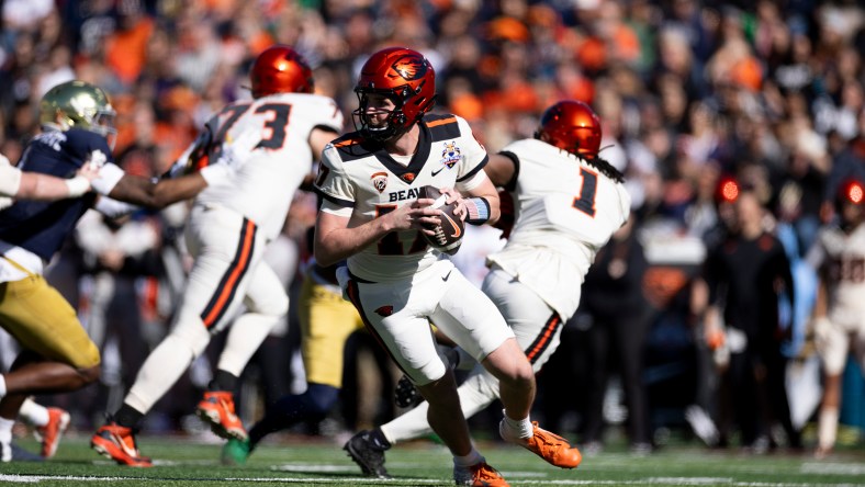 NCAA Football: Sun Bowl-Oregon State at Notre Dame