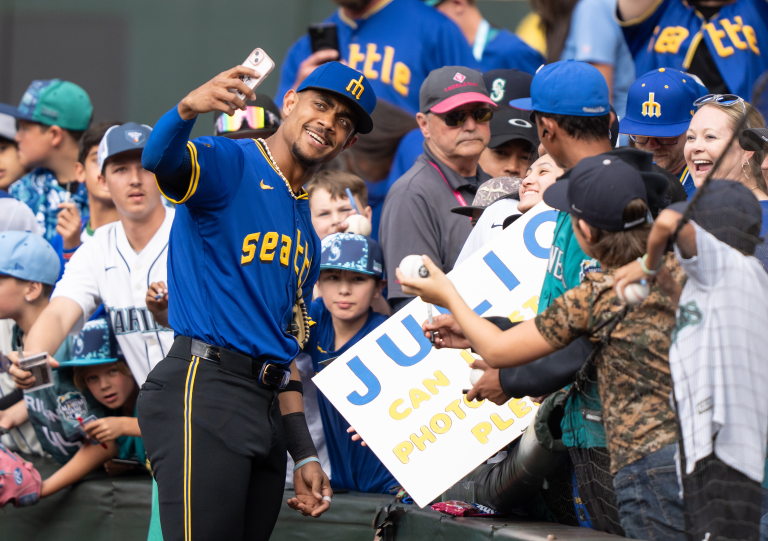 TV schedule, scores, stats leaders, and upcoming 2024 Mariners schedule