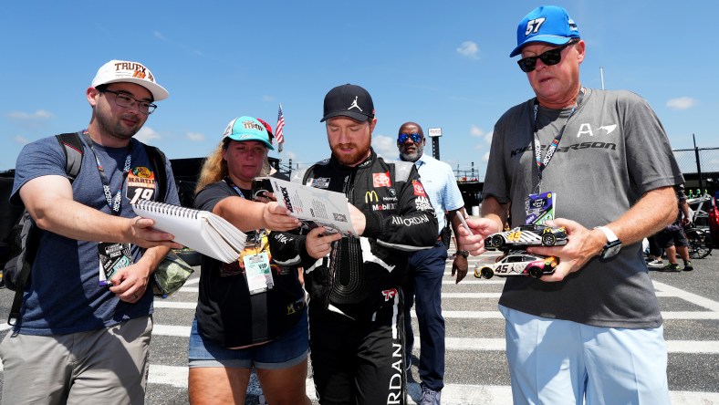 NASCAR: Cup Series Cook Out Southern 500 Practice & Qualifying